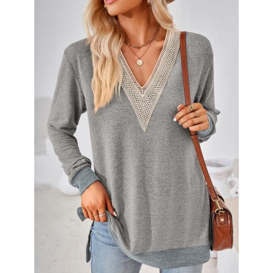 Crochet Contrast V-Neck Long Sleeve Slit T-Shirt Light Gray / S