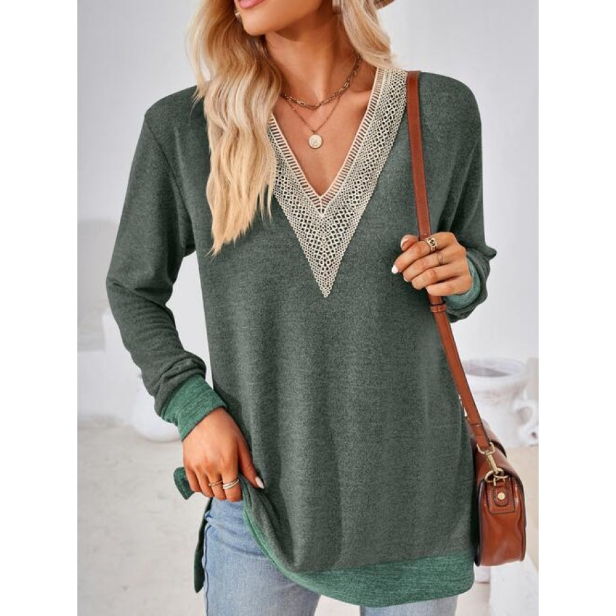 Crochet Contrast V-Neck Long Sleeve Slit T-Shirt