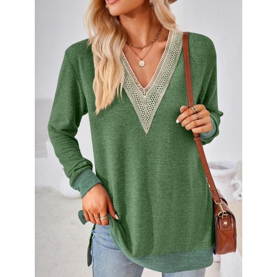 Crochet Contrast V-Neck Long Sleeve Slit T-Shirt