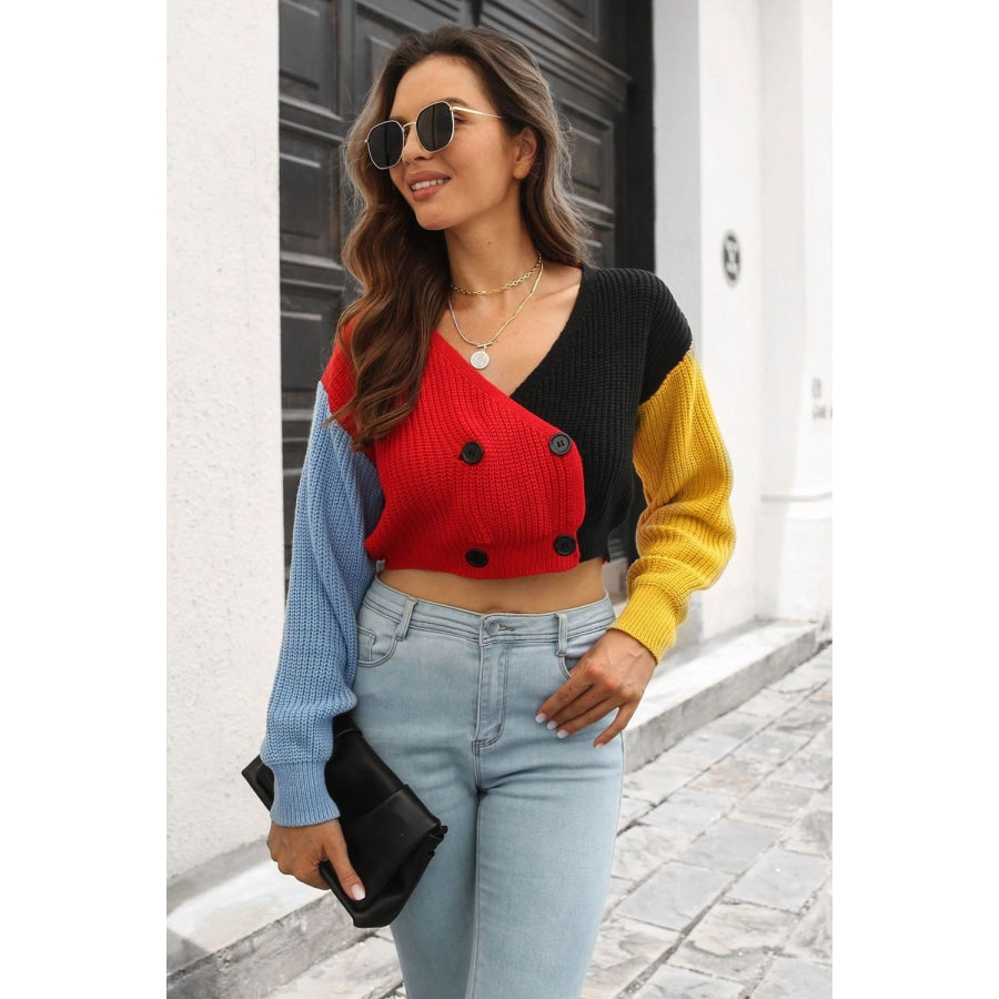 Cropped Contrast Color V- Neck Buttoned Cardigan