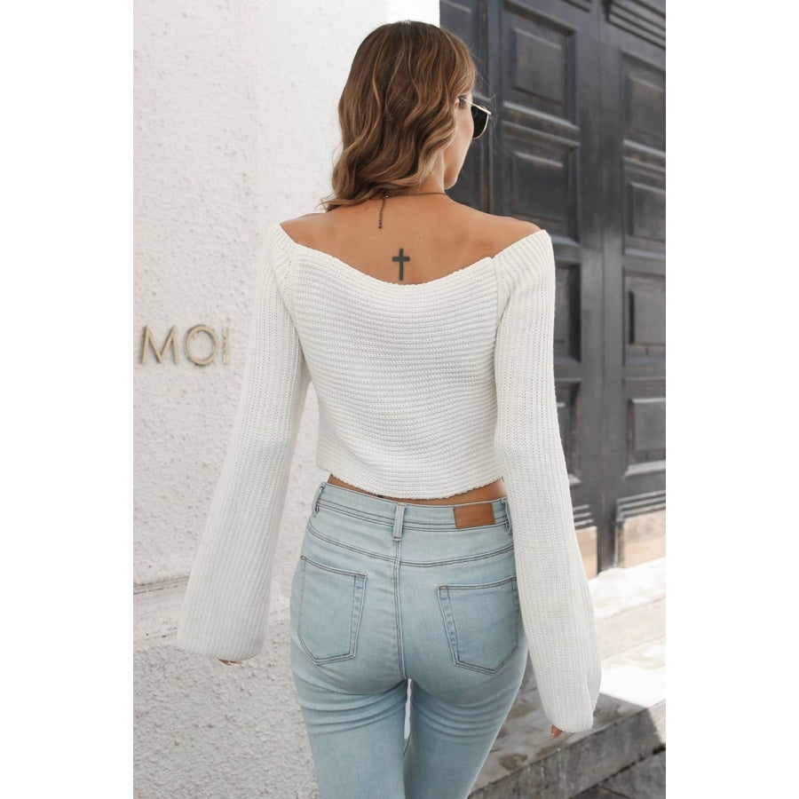 Cropped V-Neck Flare Sleeve Knit Top