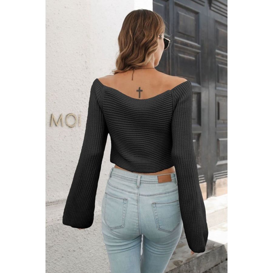 Cropped V-Neck Flare Sleeve Knit Top