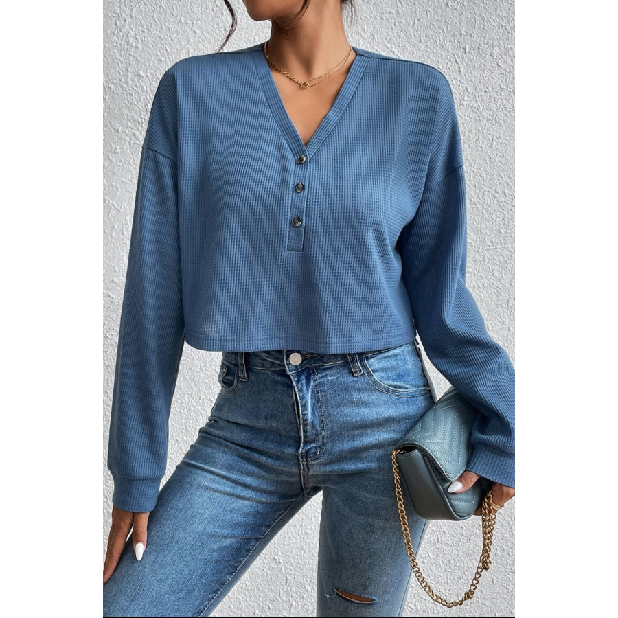 Cropped V-Neck Raglan Sleeve Buttoned Blouse