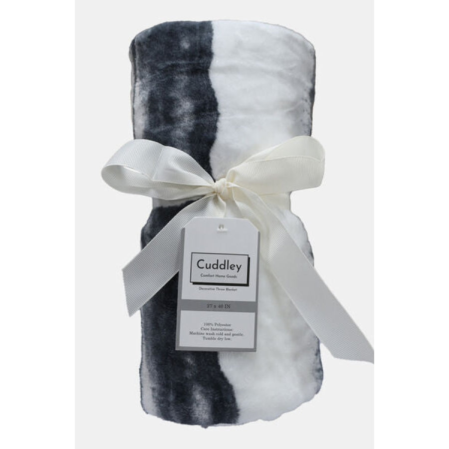 Cuddley Fleece Decorative Throw Blanket WH/BGY / One Size Clothing