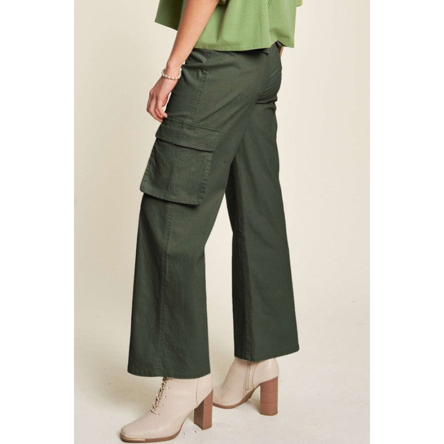 Davi &amp; Dani Flap Pocket Mid Rise Cargo Pants Apparel and Accessories