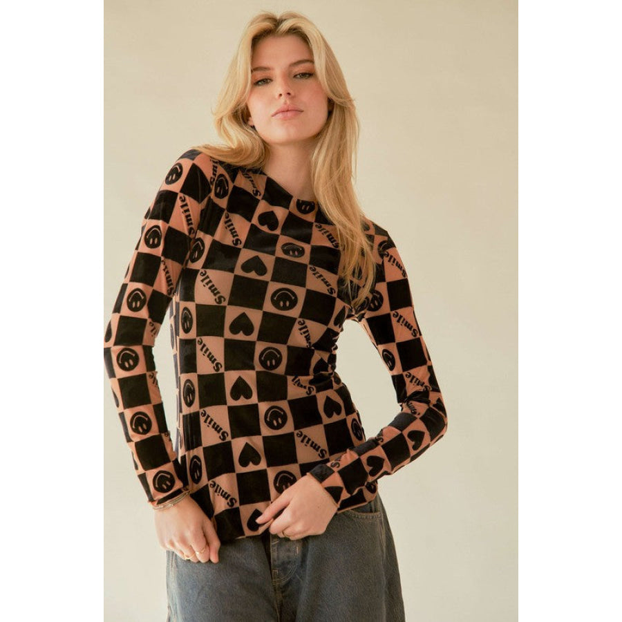 Davi &amp; Dani Heart Print Long Sleeve Top Black / S Apparel and Accessories