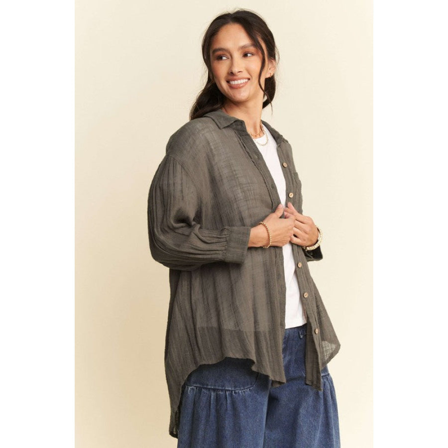 Davi & Dani High-Low Chest Pocket Button Up Shirt Apparel and Accessories
