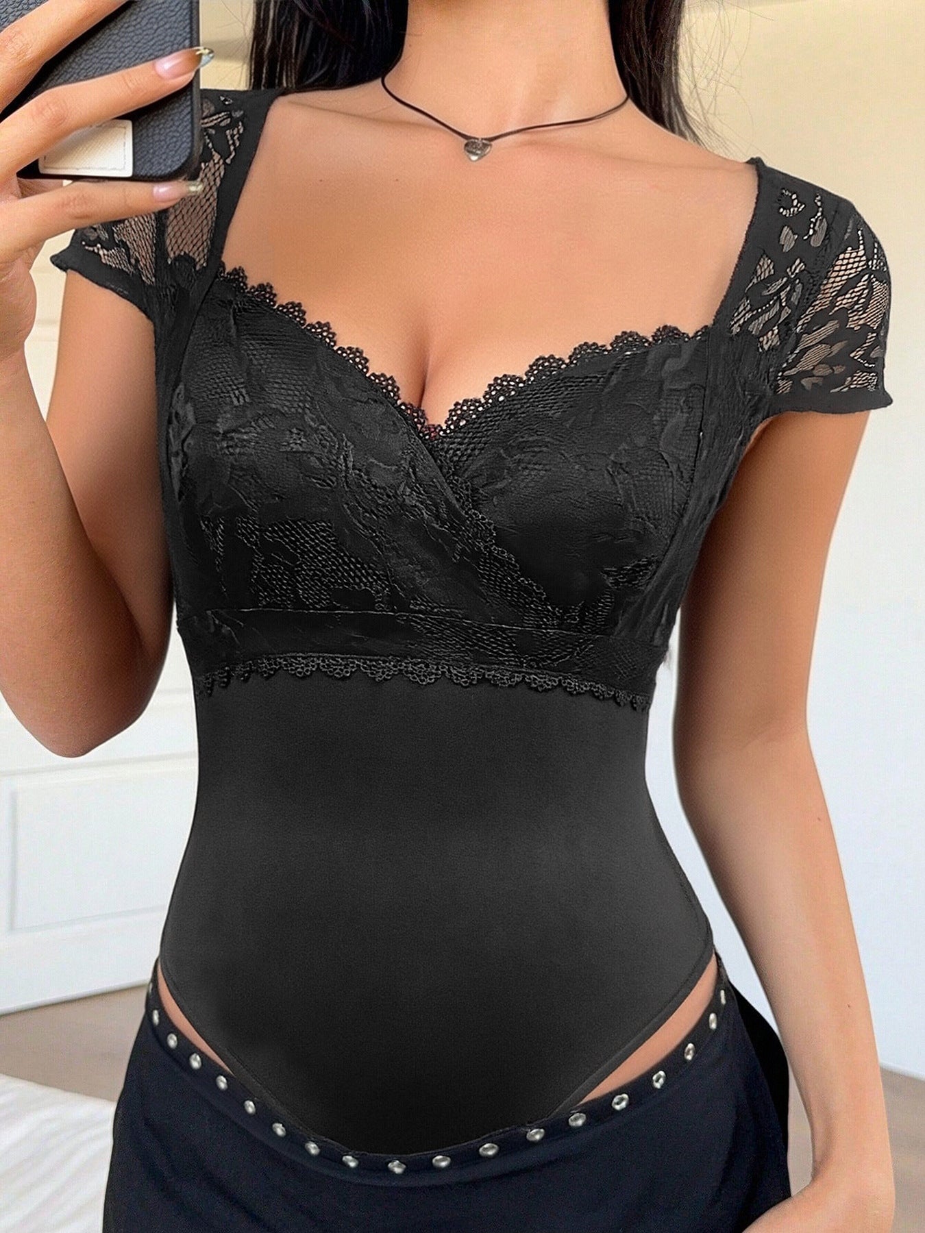 3de881abb9ce4866ba00a8d22eb3d7aa-Max