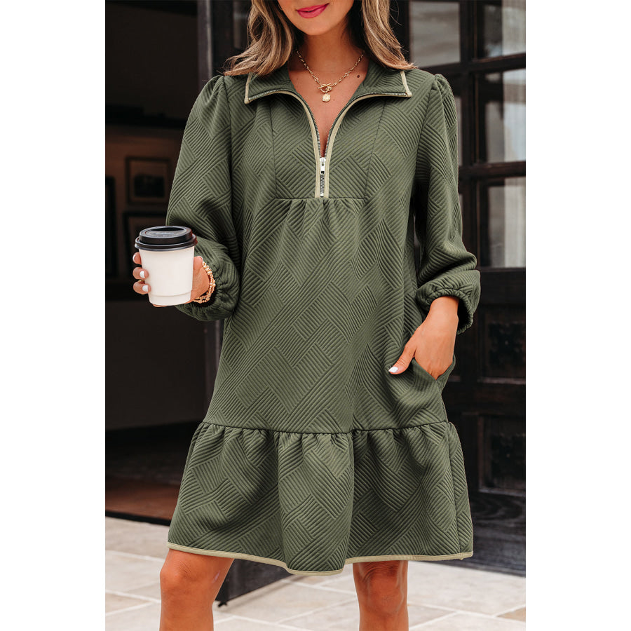Desert Gold Quarter Zip Collar Bracelet Sleeve Textured Mini Dress Jungle Green / S / 97% Polyester + 3% Elastane Dresses/Mini Dresses