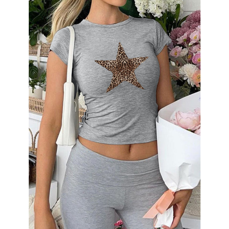 Devine Star Round Neck Short Sleeve T-Shirt Apparel and Accessories