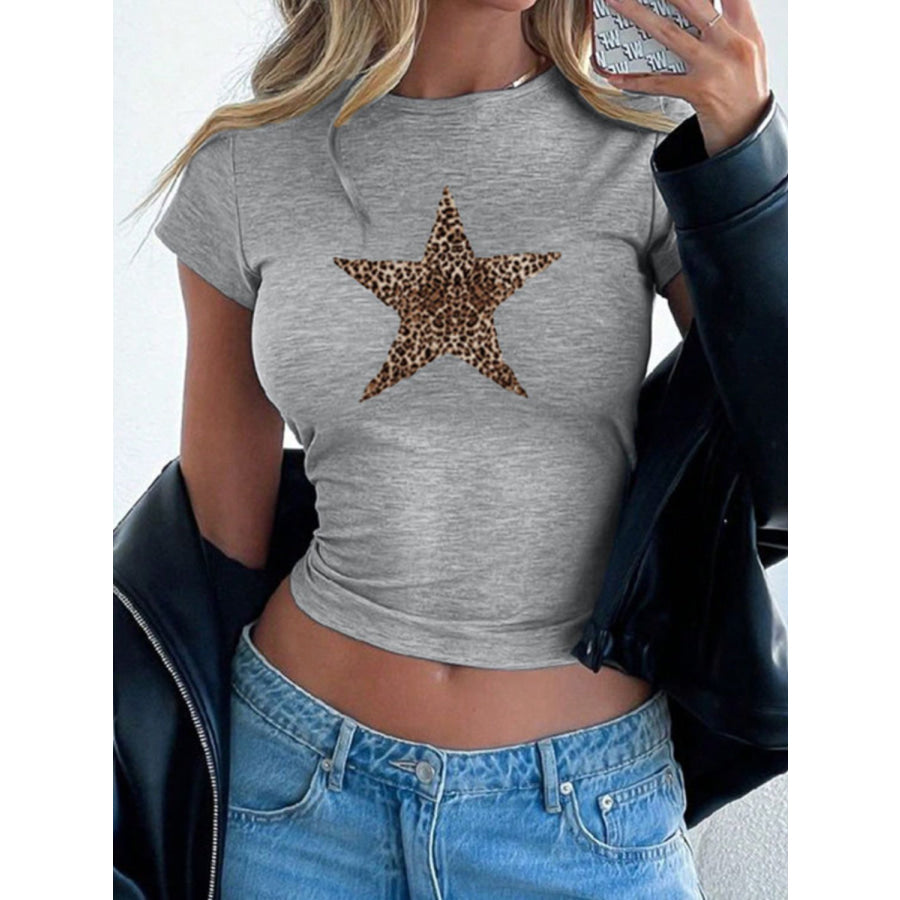 Devine Star Round Neck Short Sleeve T-Shirt Apparel and Accessories