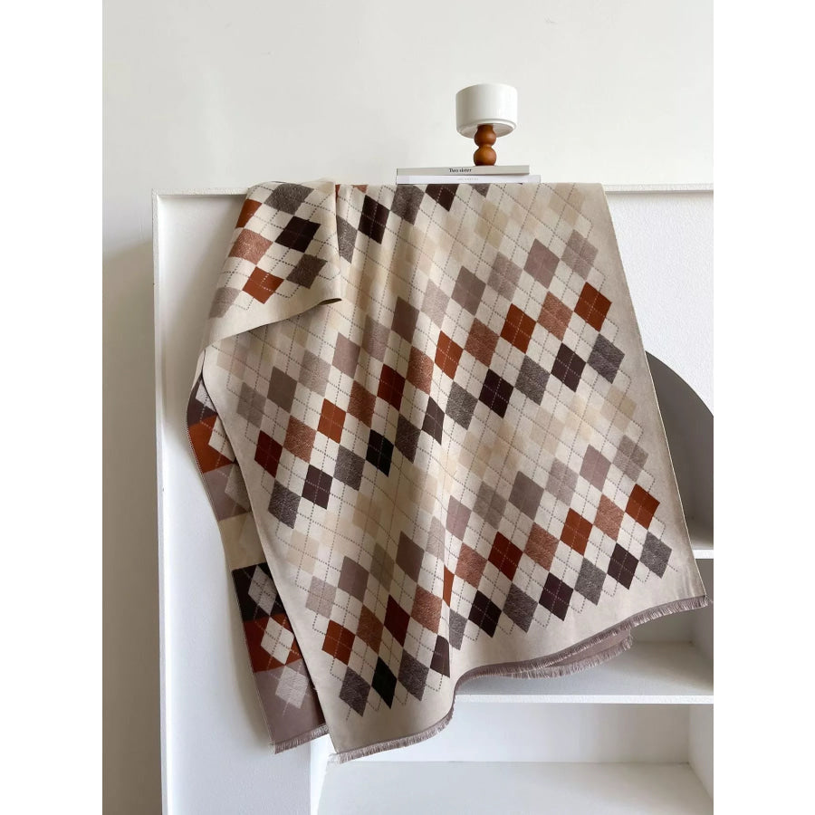 Diamond Pattern Warm Scarf Apparel and Accessories