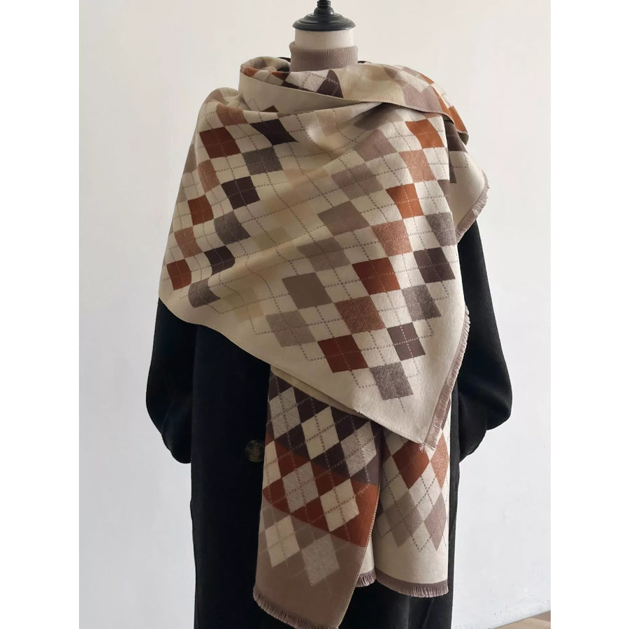 Diamond Pattern Warm Scarf Style A / One Size Apparel and Accessories