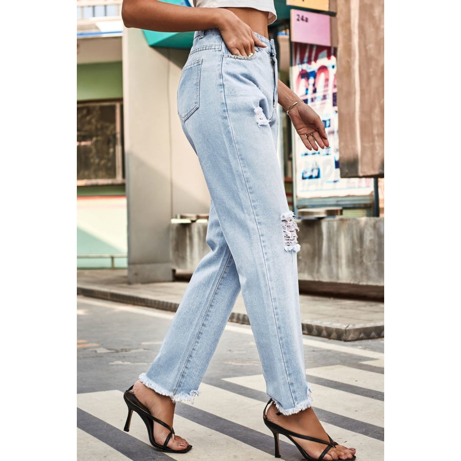 Distresssed Buttoned Loose Fit Jeans