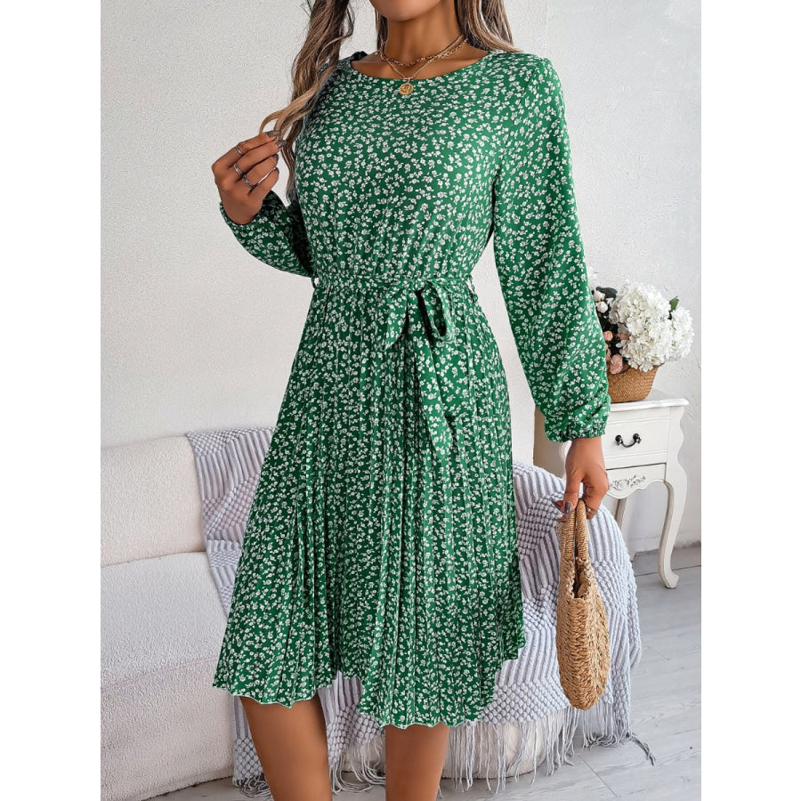 Ditsy Floral Tie Waist Pleated Dress Apparel and Accessories