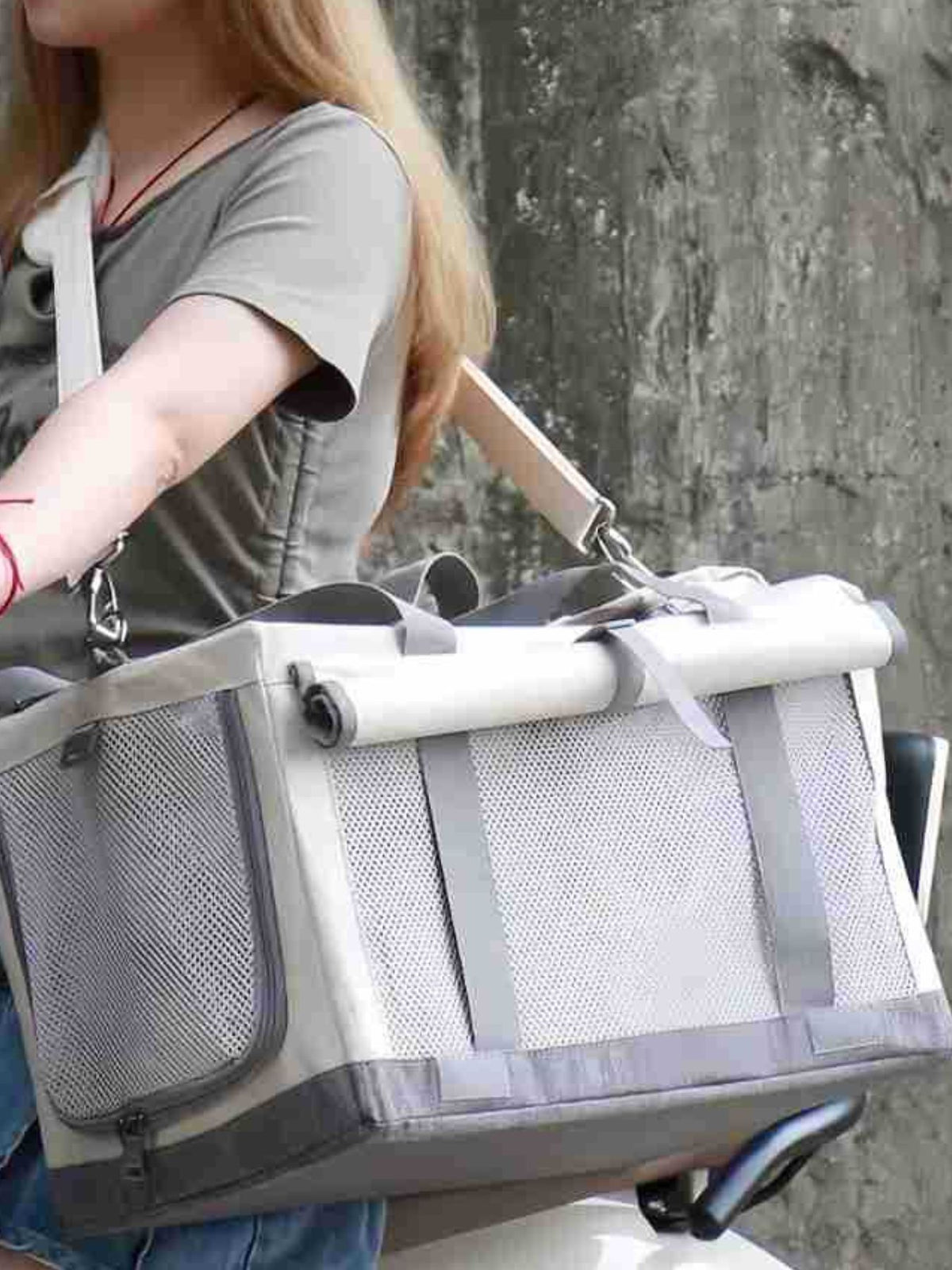 e114ed05-2d75-45dd-95de-38831cbd4b96-Max