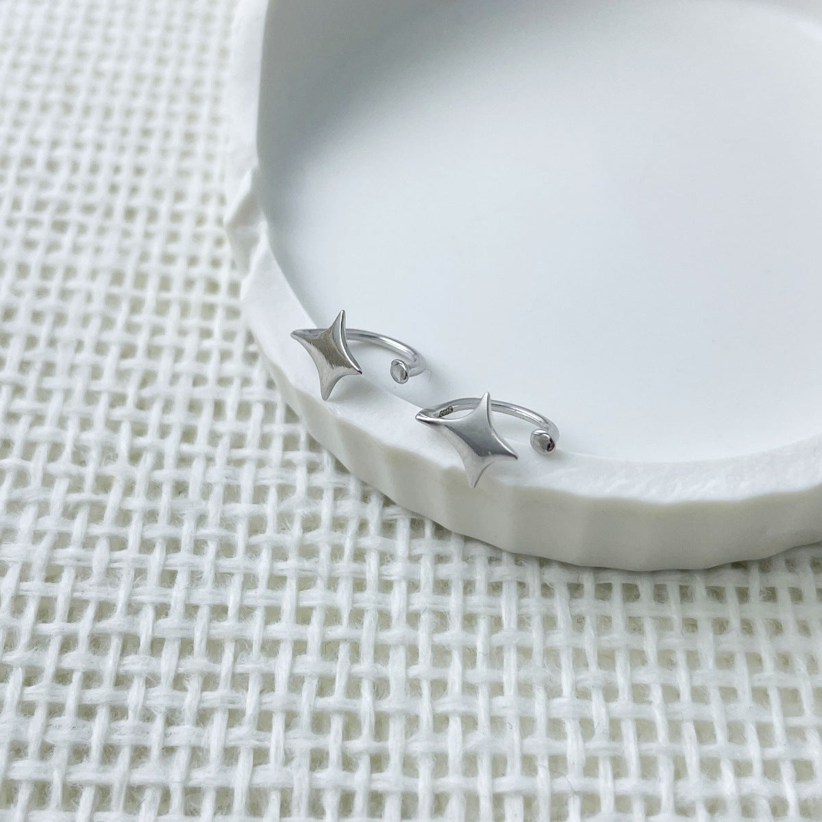 e1663cb6-ac03-43da-9ac8-d7b7d02b881c-Max