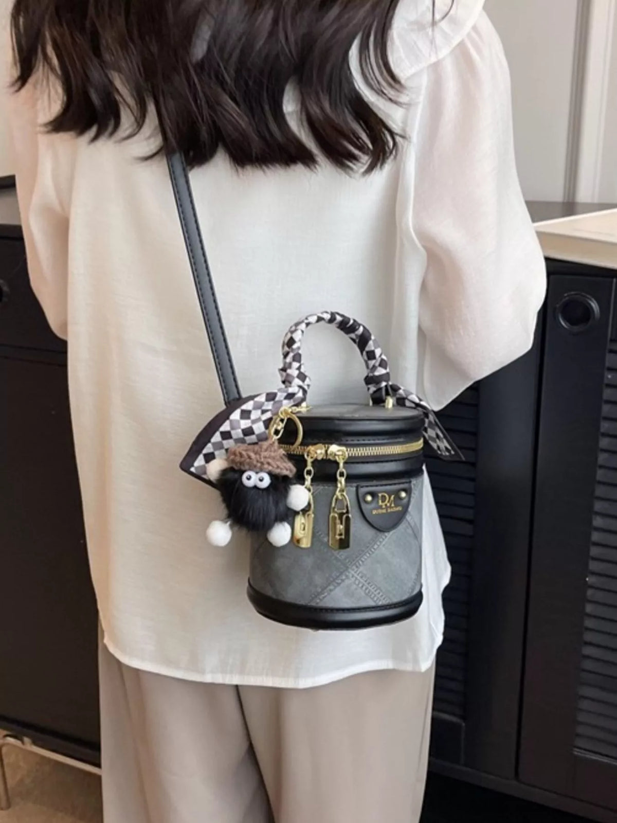 e208d1e9-9d61-4082-81fc-8b7c5b2ad2f7-Max-Origin