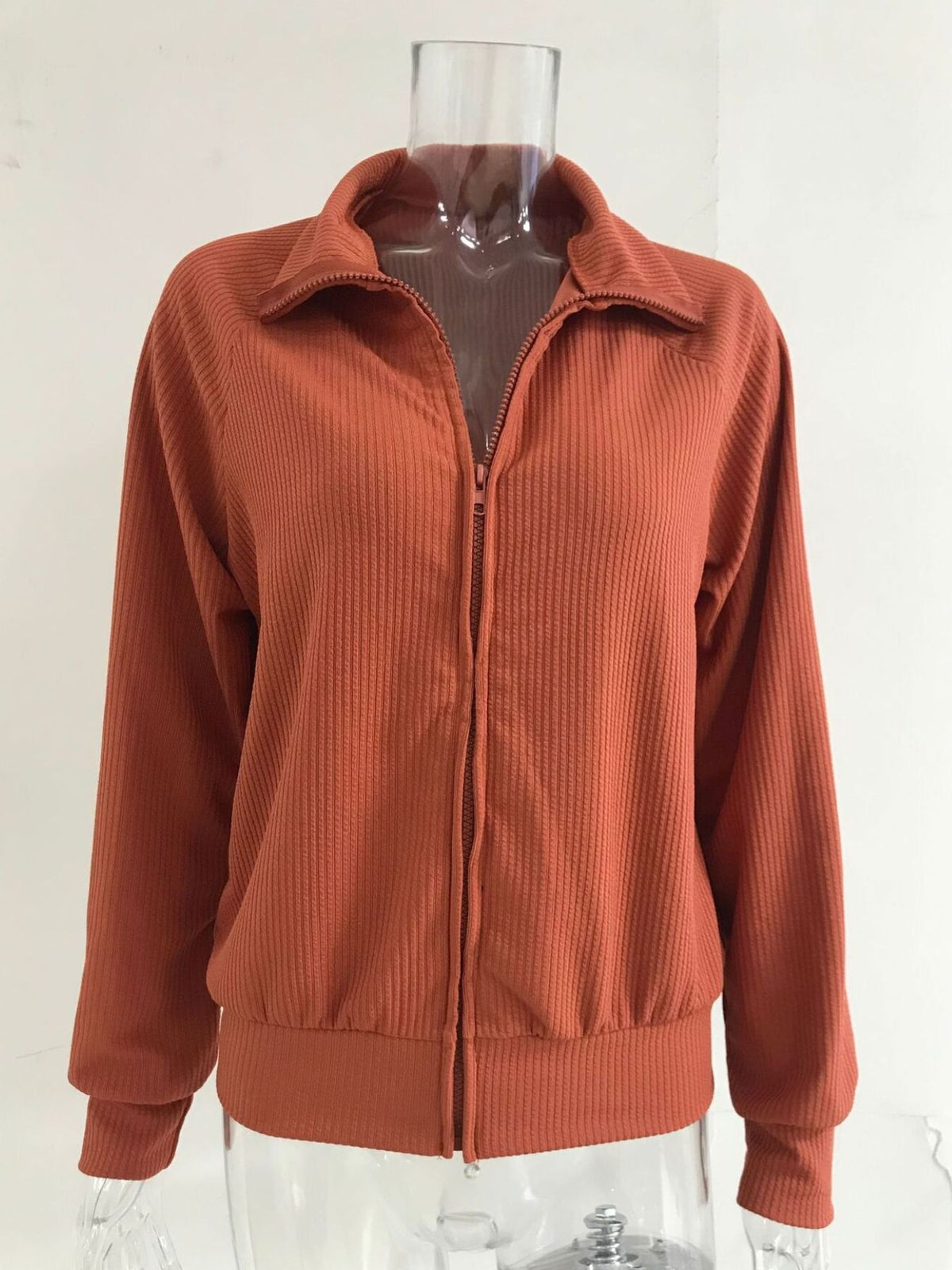 e8158782-1e46-40e8-8cf9-e476245f97ee-Max