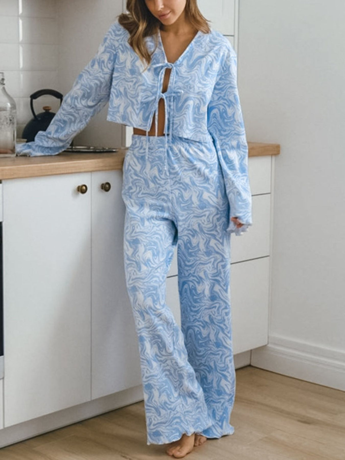 e950a022-76c0-4cb8-a9e9-4b192f0f70e7-Max