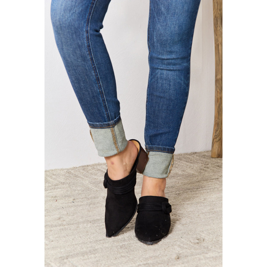 East Lion Corp Pointed-Toe Braided Trim Mules footwear