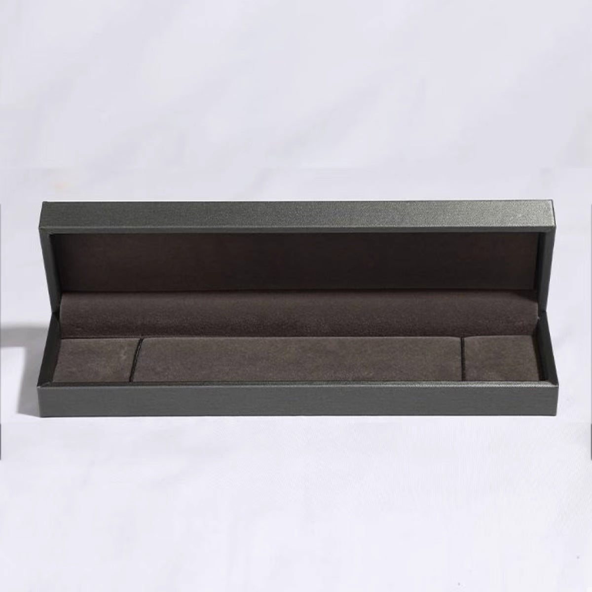 eea8806b-84b8-4742-b211-4ec620206df6-Max