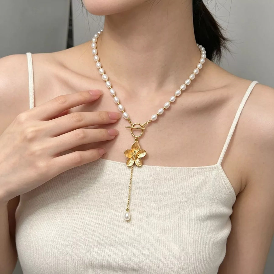 Elegant Pearl Choker Necklace with Gold Flower Pendant and Toggle Clasp / onesize Apparel Accessories