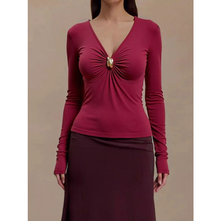 Elegant V-Neck Long Sleeve T-Shirt with Gold Ring Detail
