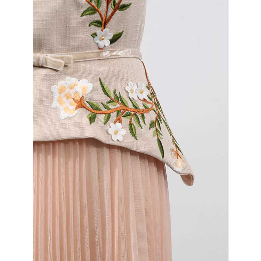 Embroidered Tulle Pleated Midi Dress Apparel and Accessories