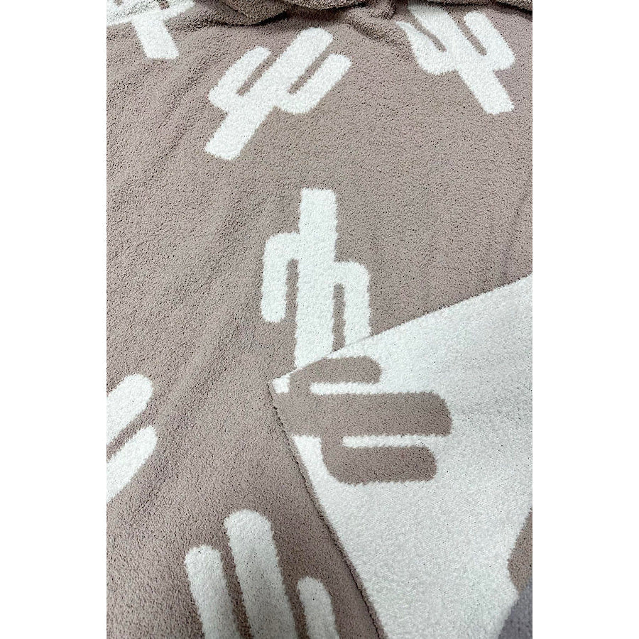 ETA 7/1 - Gray Cactus Luxury Blanket WS 600 Accessories