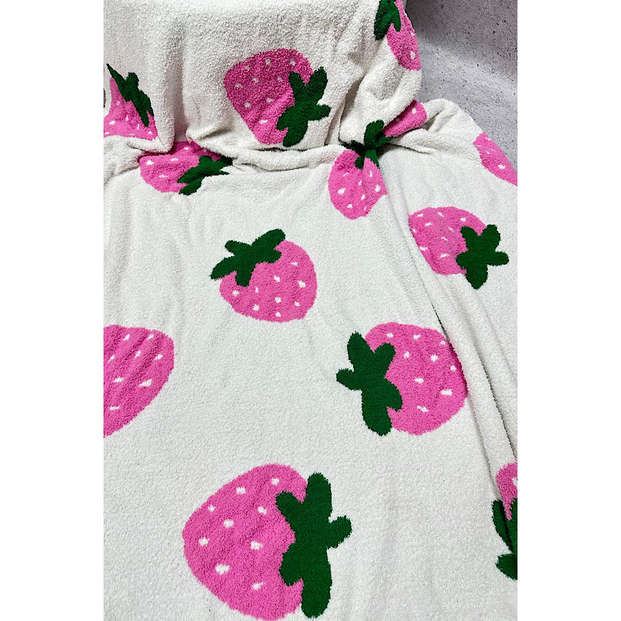 ETA 7/1 - Strawberry Luxury Blanket WS 600 Accessories