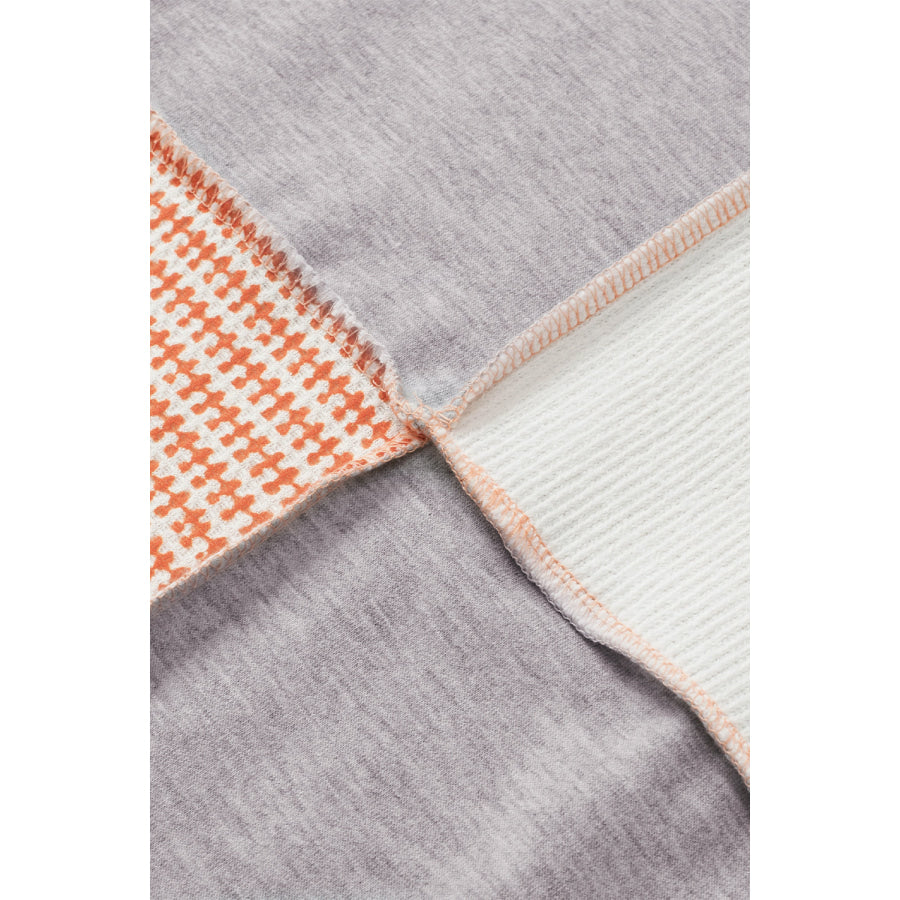 Exposed Seam Color Block Round Neck Top Apparel and Accessories