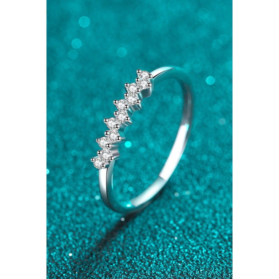 Eye-Catching 925 Sterling Silver Moissanite Ring