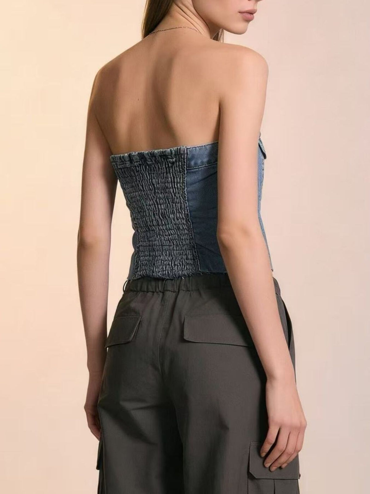 f2a7c45c-063e-4ba5-b9ea-8bc575245ce4-Max