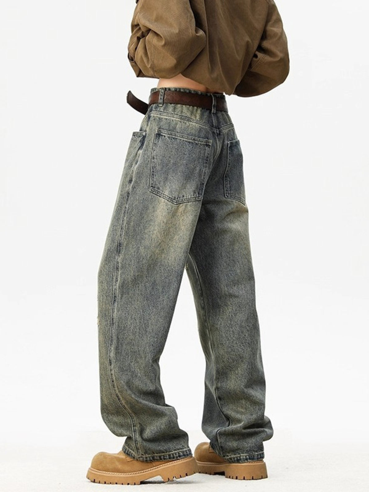 f5fe99cee61c4a34bd7b5b13a894f1da-Max