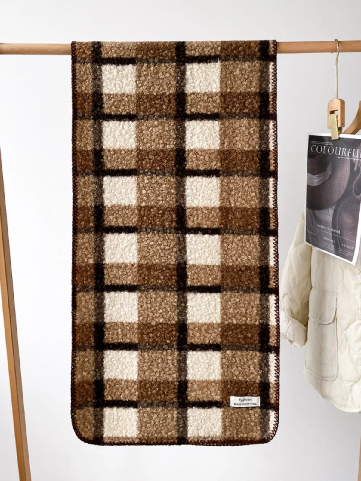 f8e4e0542af84d549b54291e76f4697d-Max-Origin