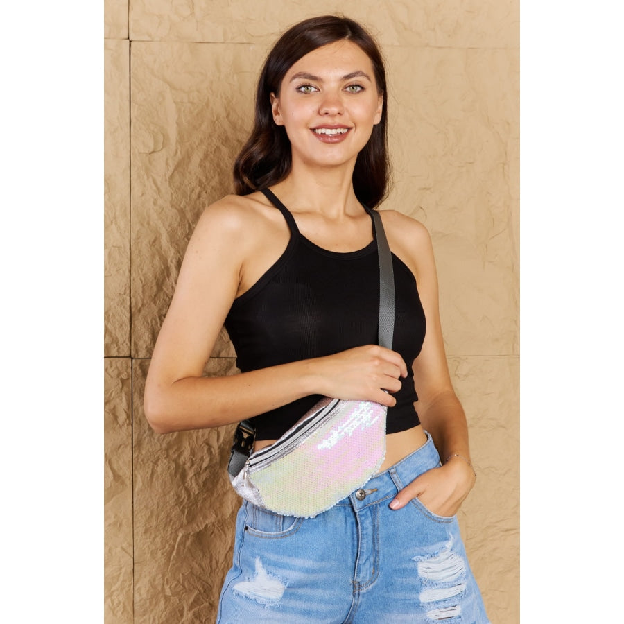 Fame Festival Baby Sequin Front Single Zipper Fanny Pack Ivory / One Size