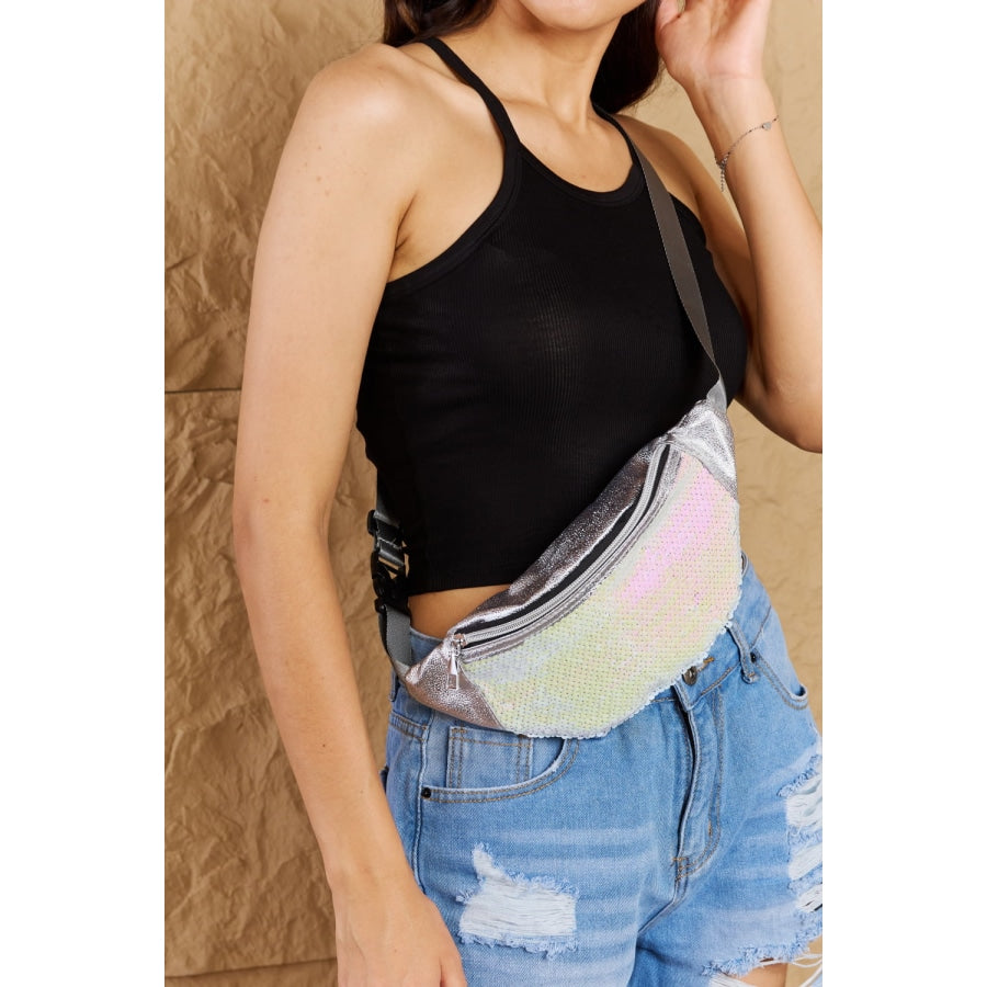 Fame Festival Baby Sequin Front Single Zipper Fanny Pack Ivory / One Size