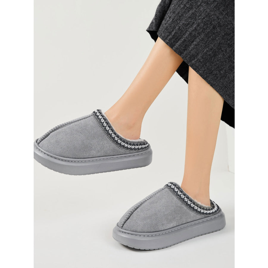 Faux Fur Suede Platform Slippers Gray / 36-37(US5-6) Apparel and Accessories