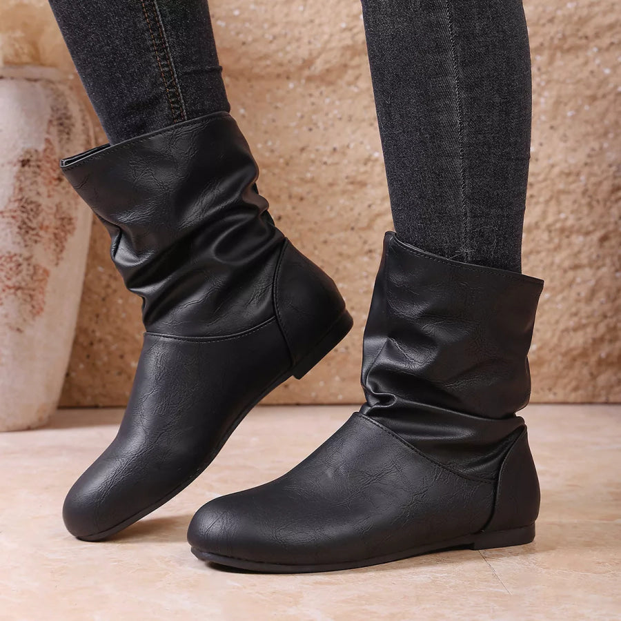 Flat Ankle Boots with Wrinkled Design Black / 35 Apparel and Accessories