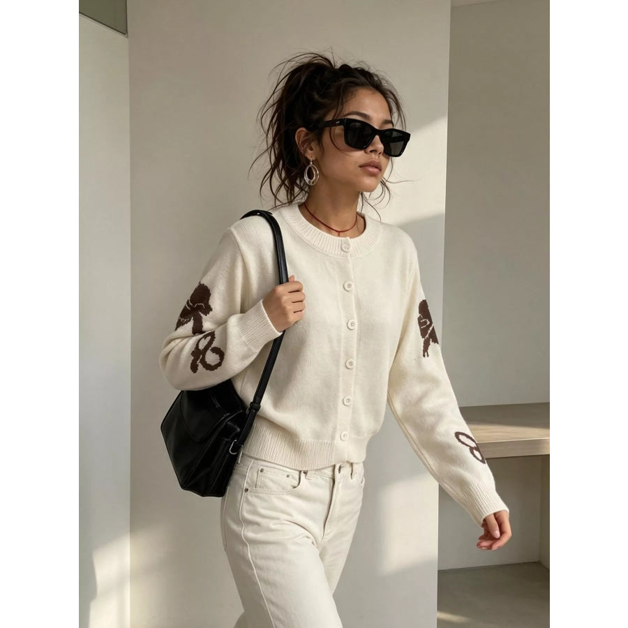 Floral Crew Neck Cropped Knit Cardigan Apparel and Accessories
