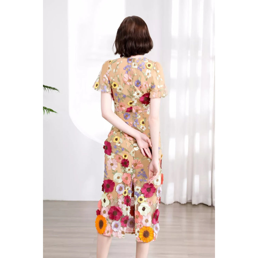 Floral Embroidered Puff Sleeve Midi Dress Apparel and Accessories