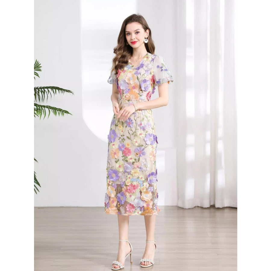 Floral Embroidered Puff Sleeve Midi Dress Purple / S Apparel and Accessories