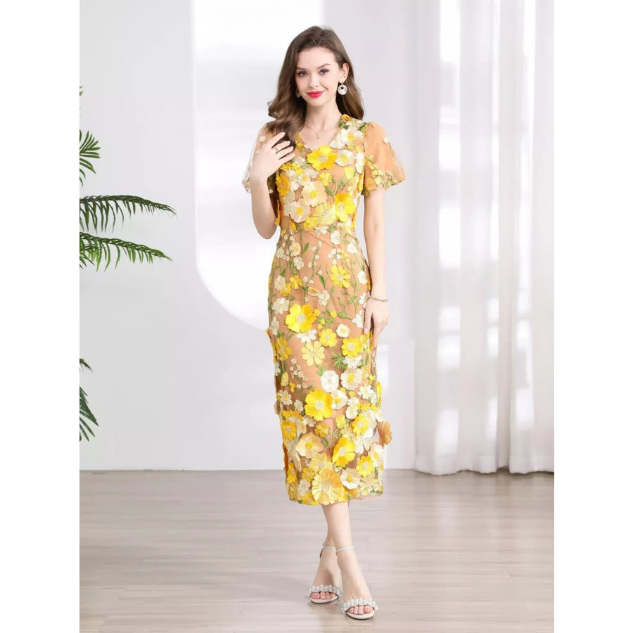Floral Embroidered Puff Sleeve Midi Dress Apparel and Accessories