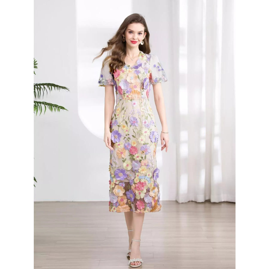 Floral Embroidered Puff Sleeve Midi Dress Apparel and Accessories