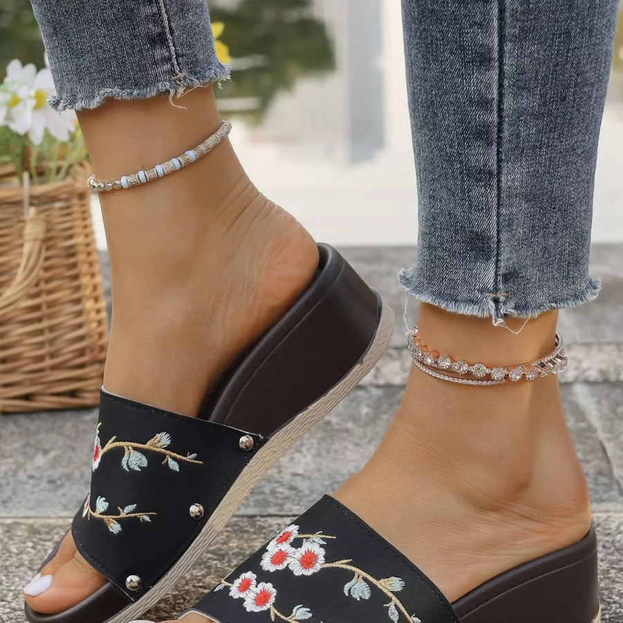 Floral Embroidered Wedge Sandals Apparel and Accessories