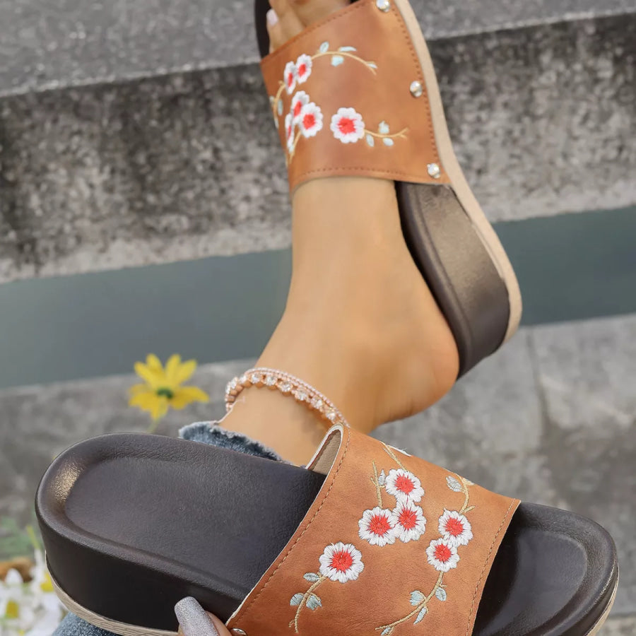 Floral Embroidered Wedge Sandals Apparel and Accessories