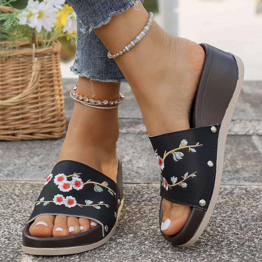 Floral Embroidered Wedge Sandals Apparel and Accessories