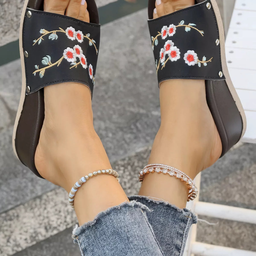 Floral Embroidered Wedge Sandals Apparel and Accessories