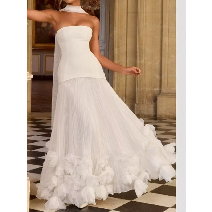 Floral Hem Evening Maxi Dress White / XS Apparel and Accessories